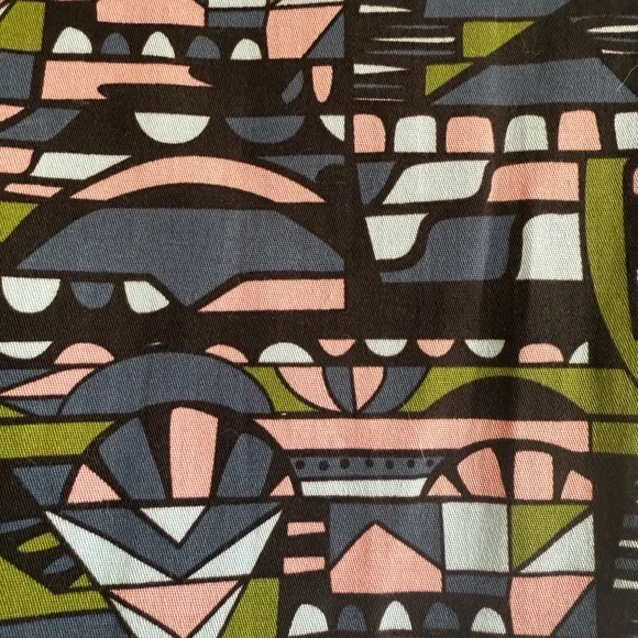 Nooworks Big Pocket Dress - Picture 2 of 3